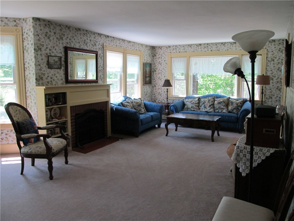 15 Whipple Road Glocester, RI 02814 - Photo 11 of 24