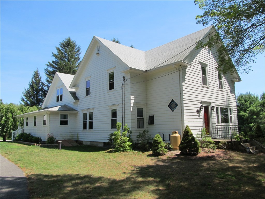 15 Whipple Road Glocester, RI 02814 - Photo 2 of 24