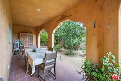 $1,999,000 | 754 Basin Drive, Topanga, CA 90290