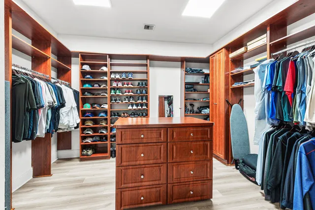 $2,750,000 | 9910 Bay Leaf Court, Parkland, FL 33076