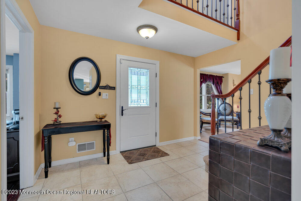 557 Robin Hood Road Brick, NJ 08724 - Photo 11 of 50 011_dsc06066