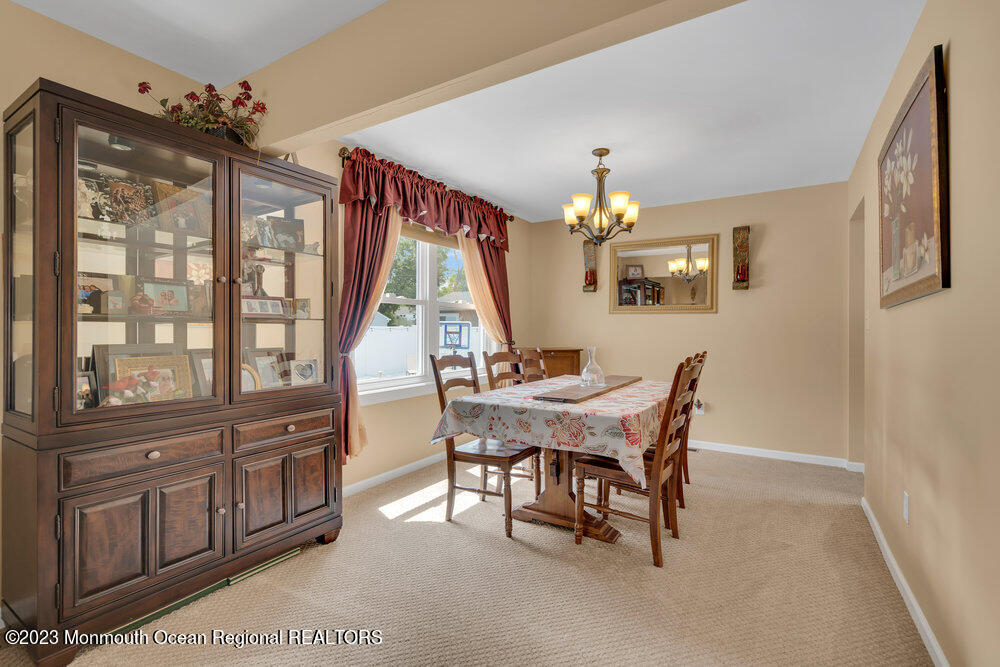 557 Robin Hood Road Brick, NJ 08724 - Photo 15 of 50 015_dsc06026