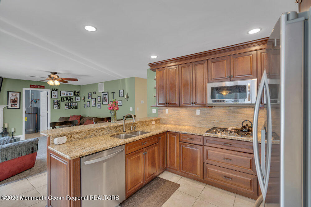 557 Robin Hood Road Brick, NJ 08724 - Photo 20 of 50 020_dsc05971