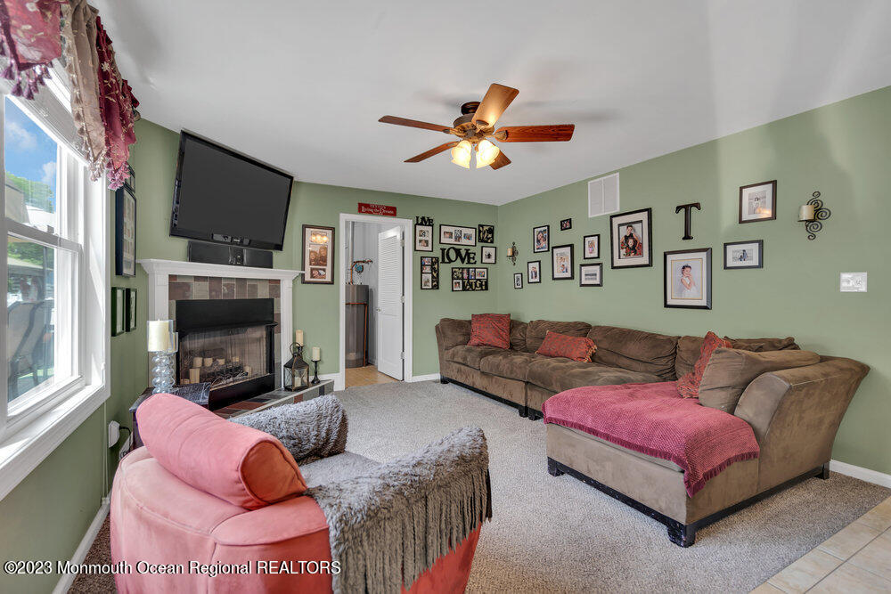 557 Robin Hood Road Brick, NJ 08724 - Photo 28 of 50 028_dsc06016