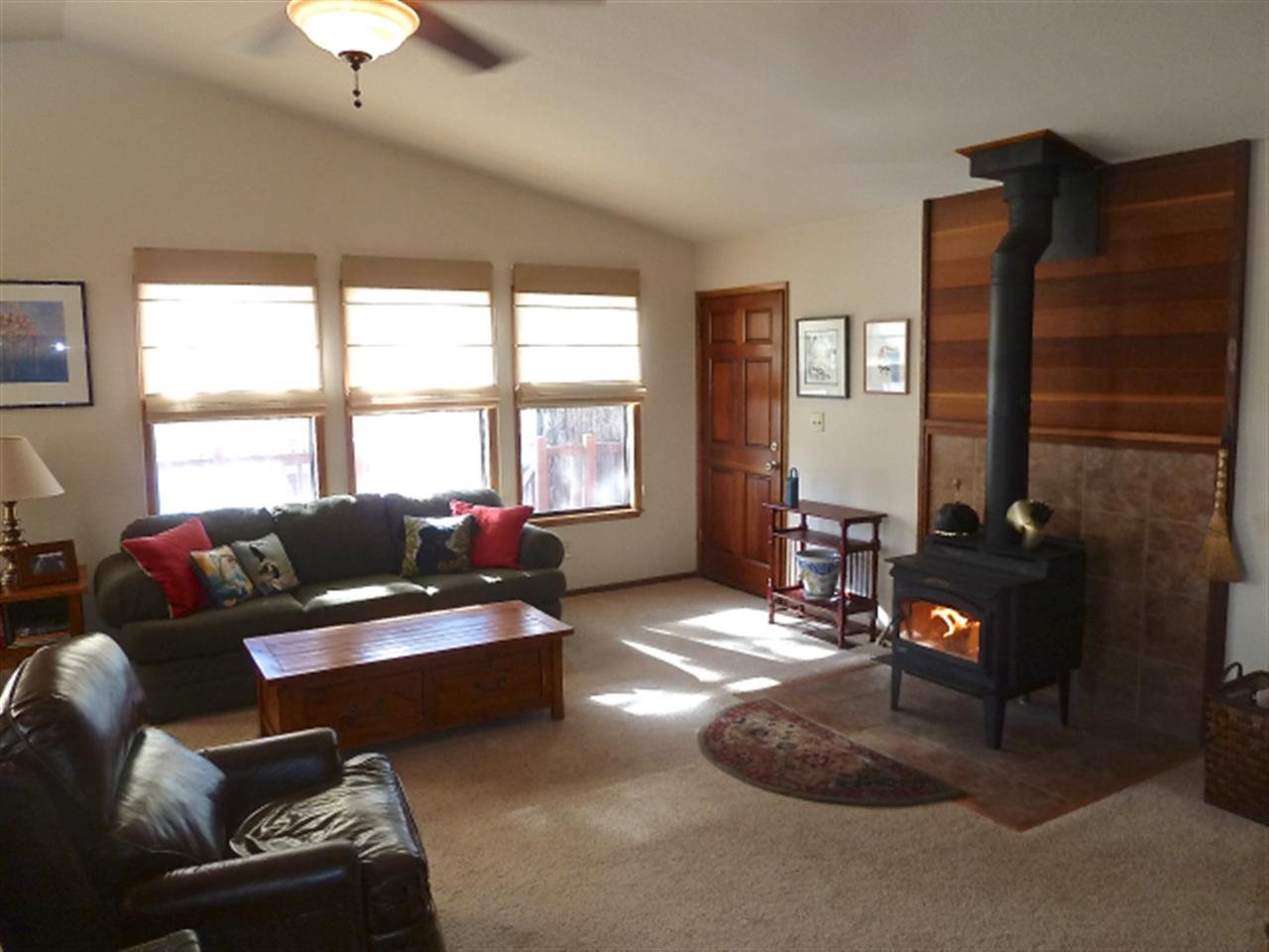 10240 Columbine Road, Unit 4 Truckee, CA 96161 - Photo 3 of 11 Gallery Image 3