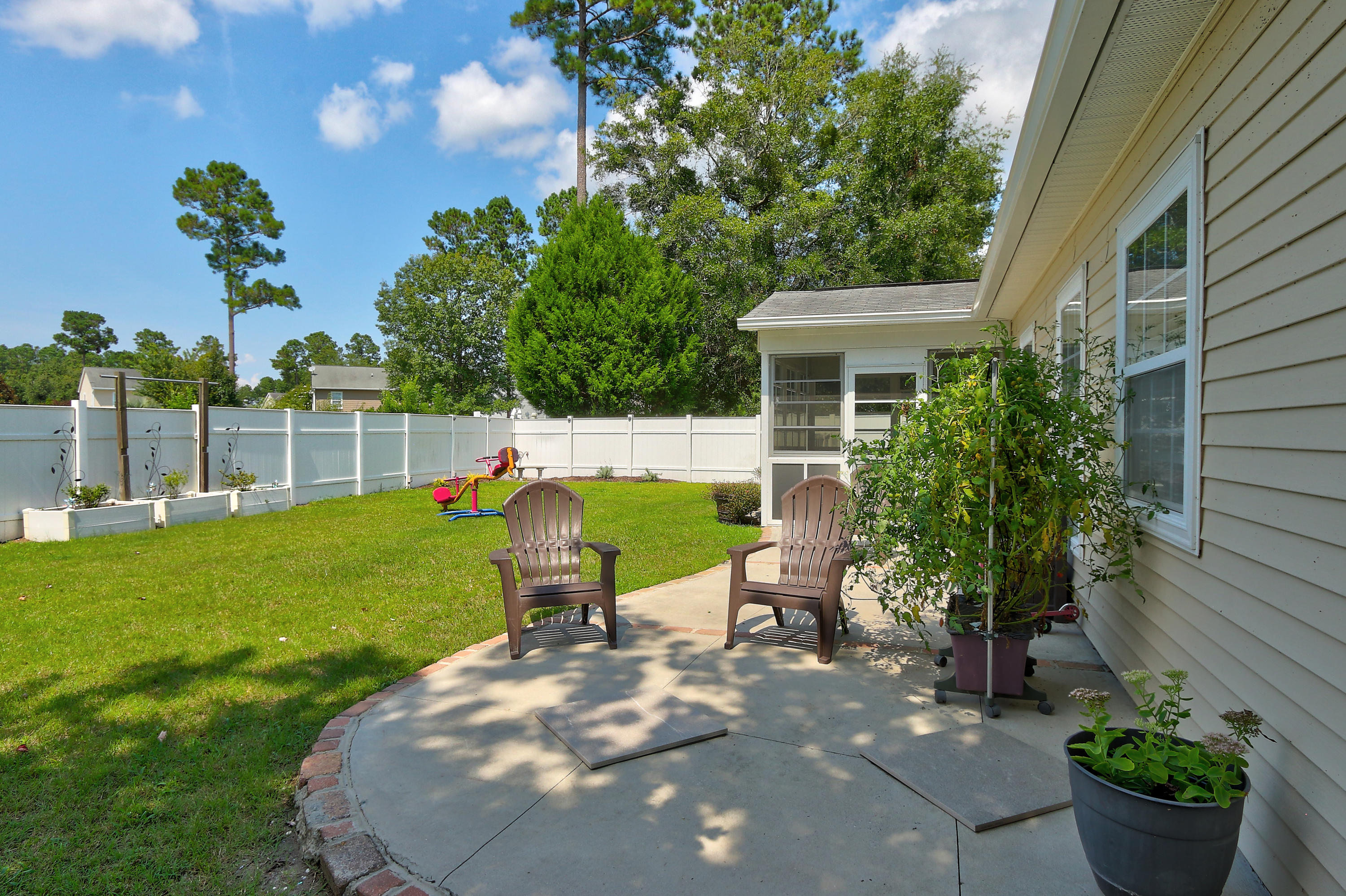 69 Pine Ridge Drive Bluffton, SC 29910 - Photo 21 of 22 IMG_6006_07_08_09_10_Balancer