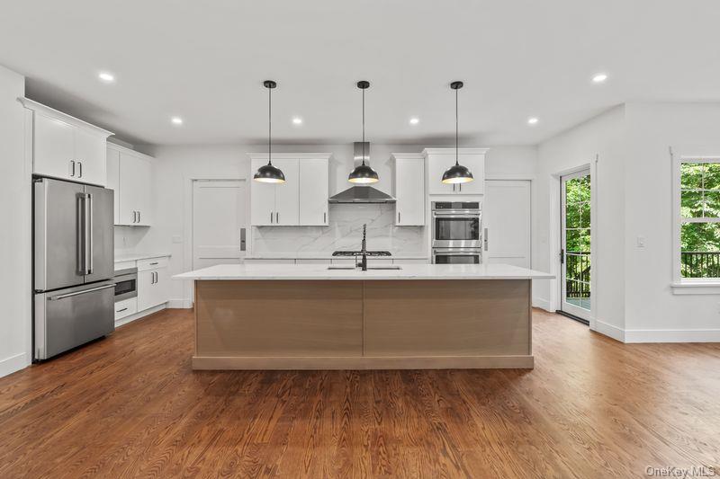 86 Old Logging Road Pound Ridge, NY 10576 - Photo 6 of 50 Gallery Image 6