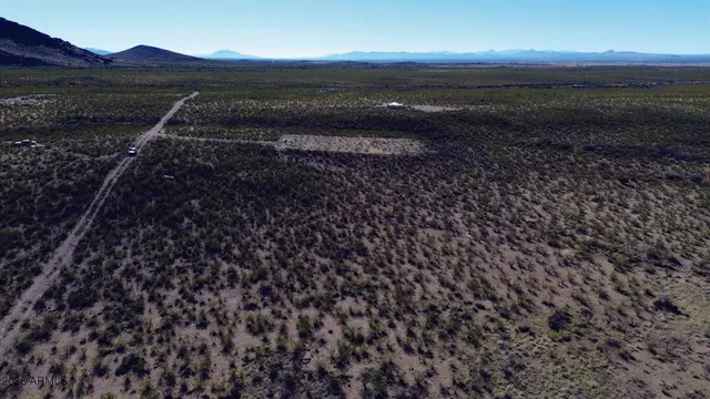 $8,900 | 4.28-acres 4.28-acres Rand Place, Unit 35, Douglas, AZ 85607