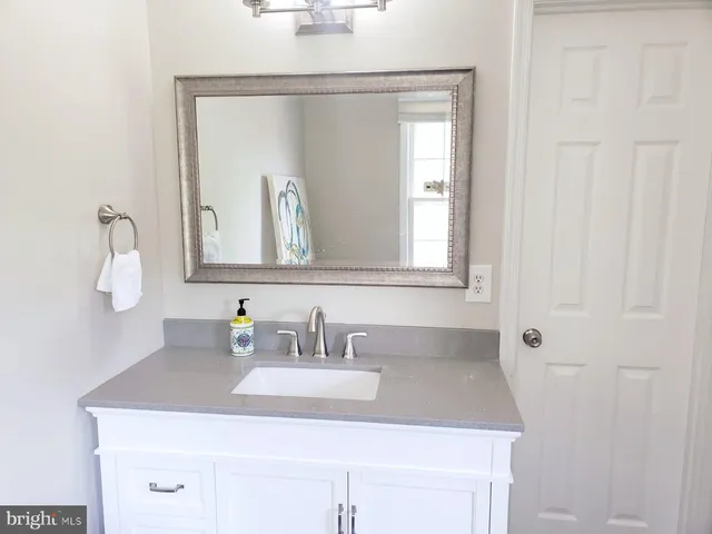 $2,900 | 3895 Bradwater Street, Fairfax, VA 22031