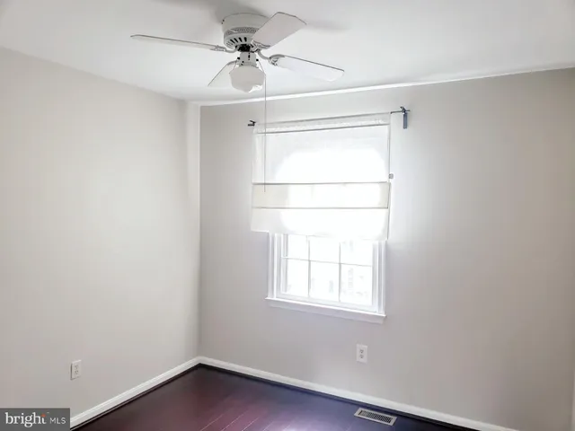 $2,900 | 3895 Bradwater Street, Fairfax, VA 22031