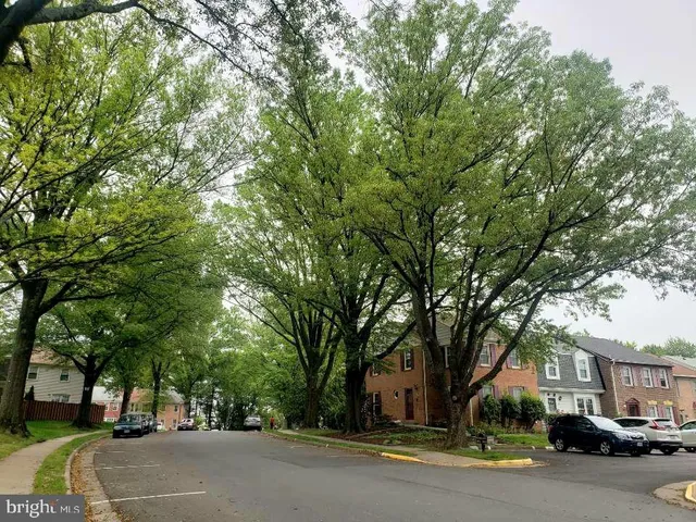 $2,900 | 3895 Bradwater Street, Fairfax, VA 22031