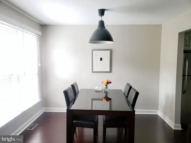 $2,900 | 3895 Bradwater Street, Fairfax, VA 22031