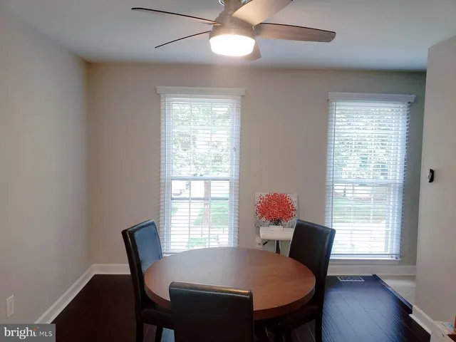 $2,900 | 3895 Bradwater Street, Fairfax, VA 22031