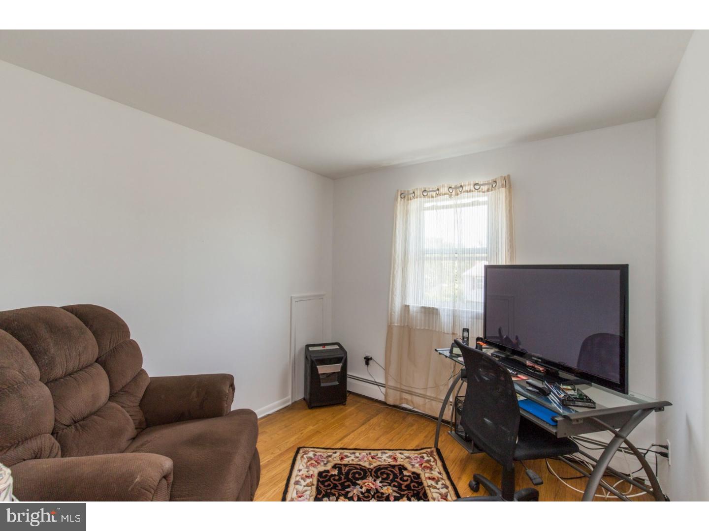 324 Haverford Road Folsom, PA 19033 - Photo 11 of 25