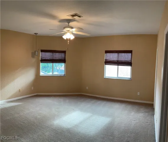 a view of empty room with window
