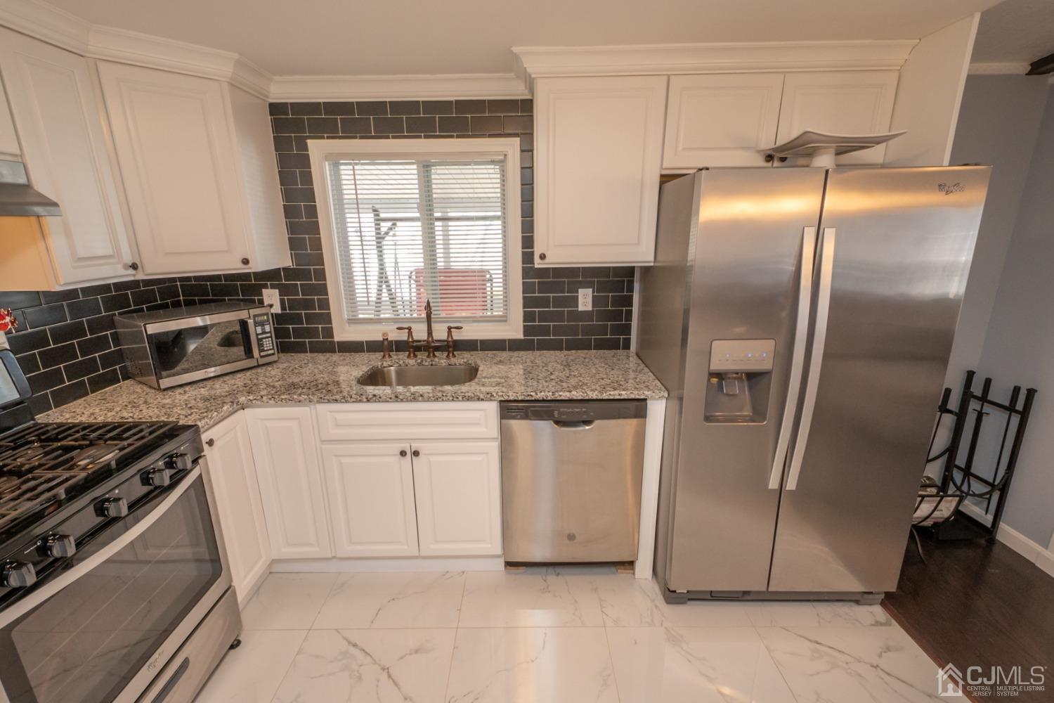 15 Byron Road North Brunswick, NJ 08902 - Photo 14 of 42 Gallery Image 14