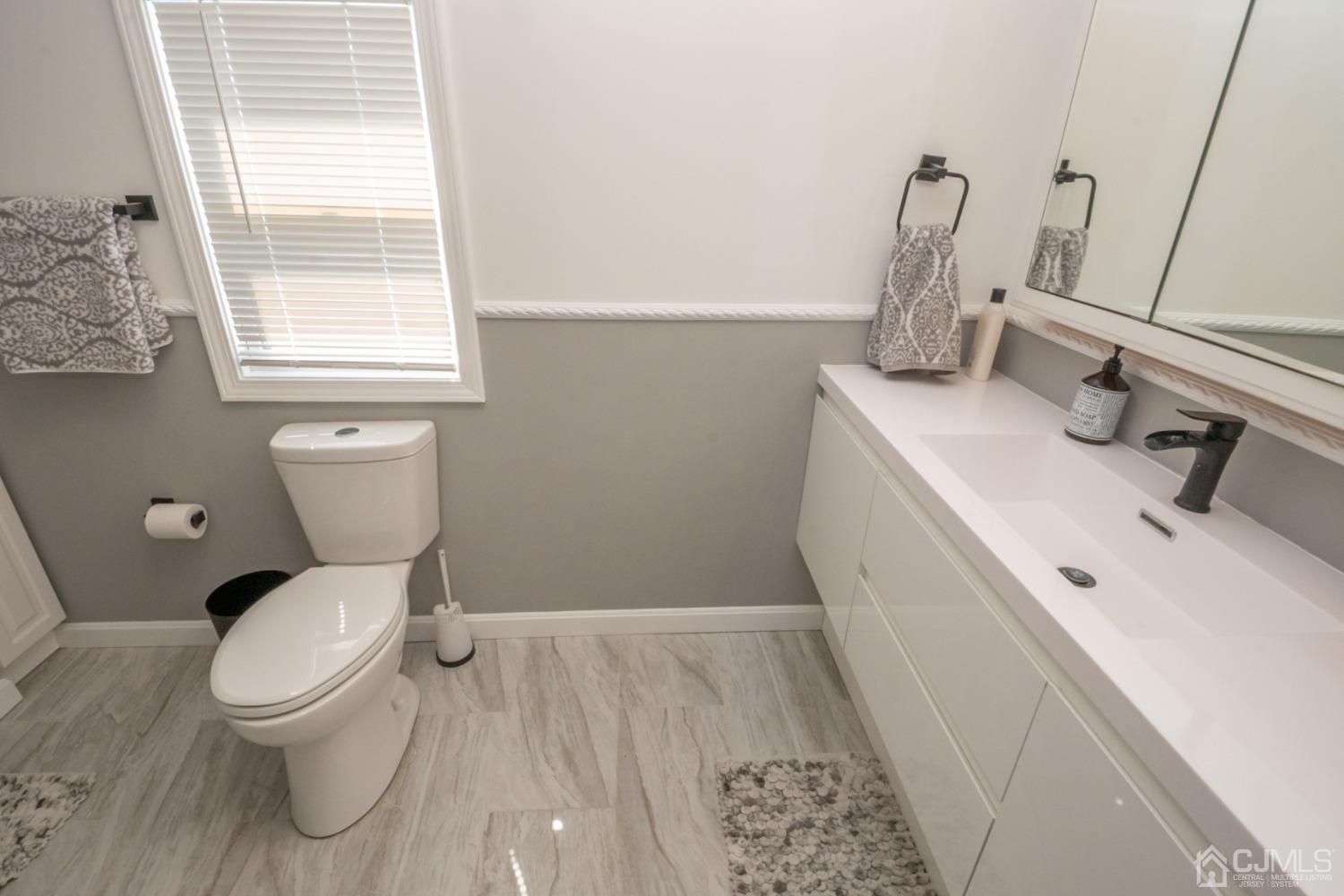 15 Byron Road North Brunswick, NJ 08902 - Photo 26 of 42 Gallery Image 26