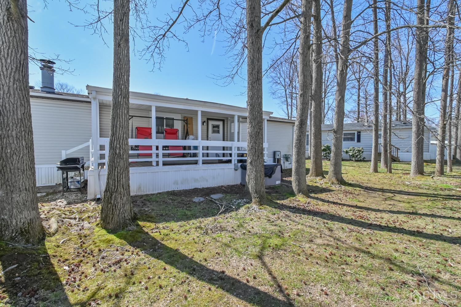 15 Byron Road North Brunswick, NJ 08902 - Photo 33 of 42 Gallery Image 33