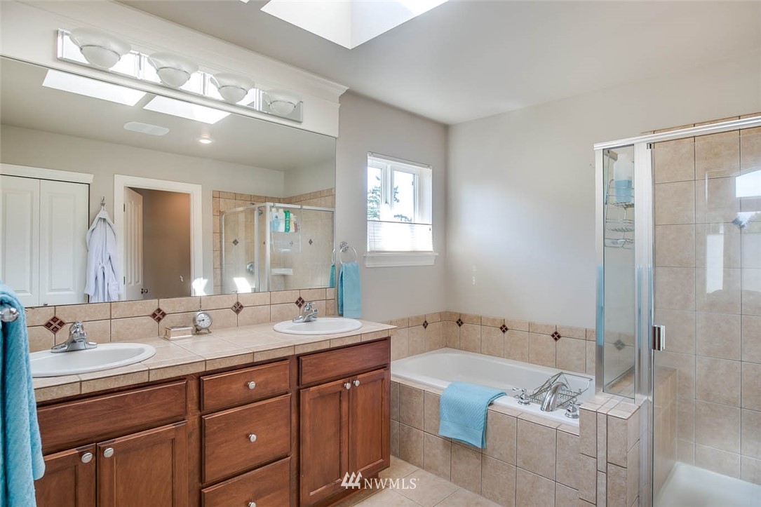 230 Chelan Avenue Northeast Renton, WA 98059 - Photo 23 of 25 Gallery Image 23