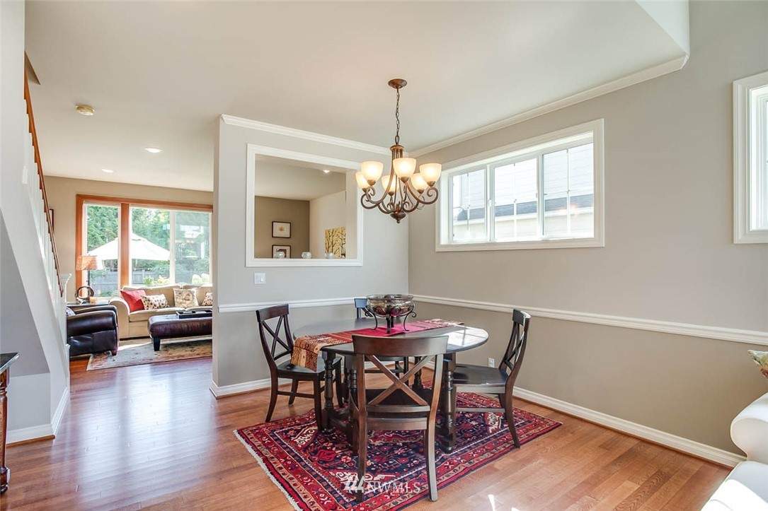 230 Chelan Avenue Northeast Renton, WA 98059 - Photo 6 of 25 Gallery Image 6