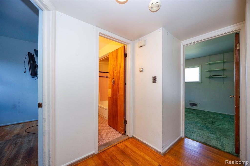 13079 Edison Street Southgate, MI 48195 - Photo 21 of 39 Gallery Image 21