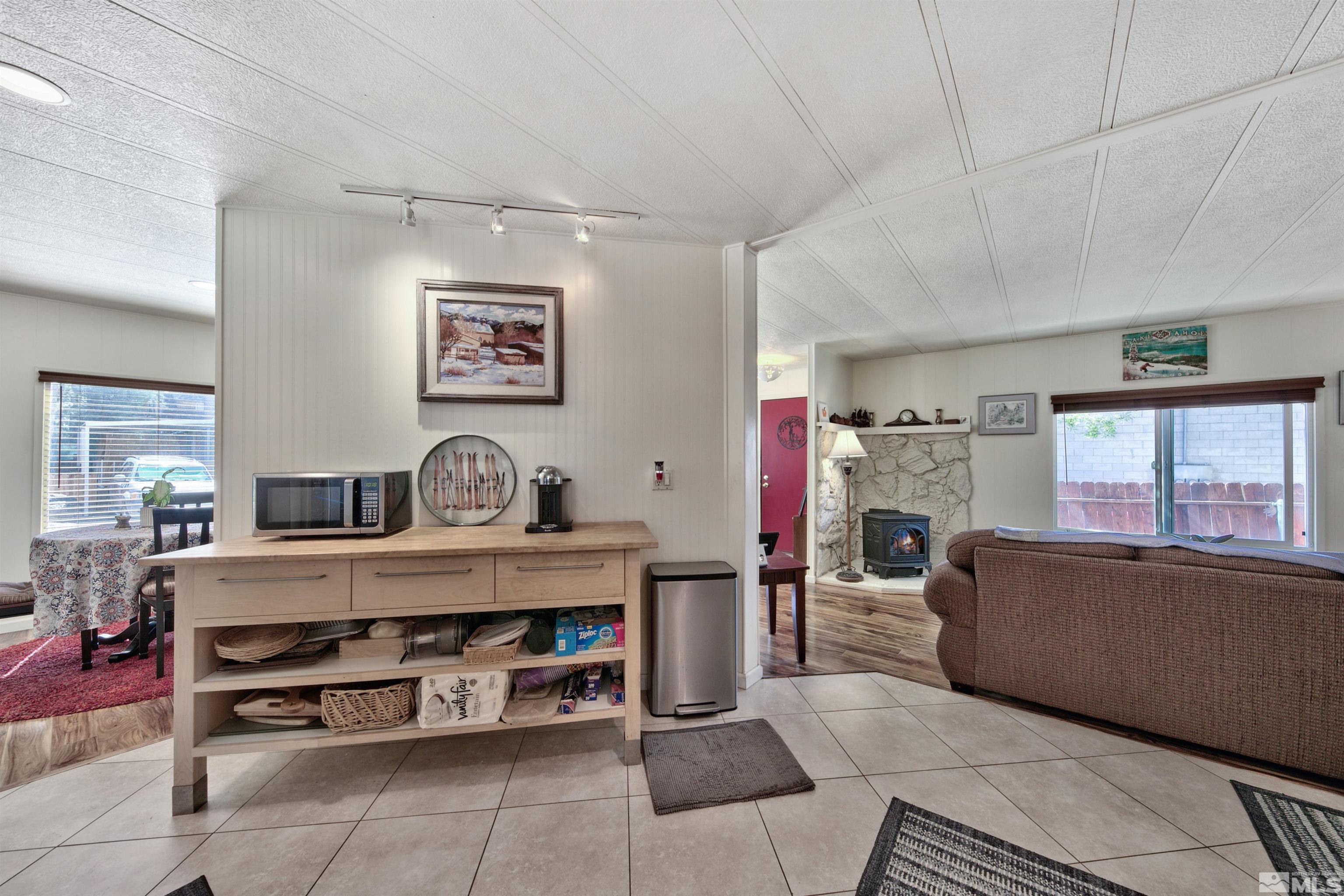 166 Crescent Drive Stateline, NV 89449 - Photo 5 of 19 a living room with furniture and window