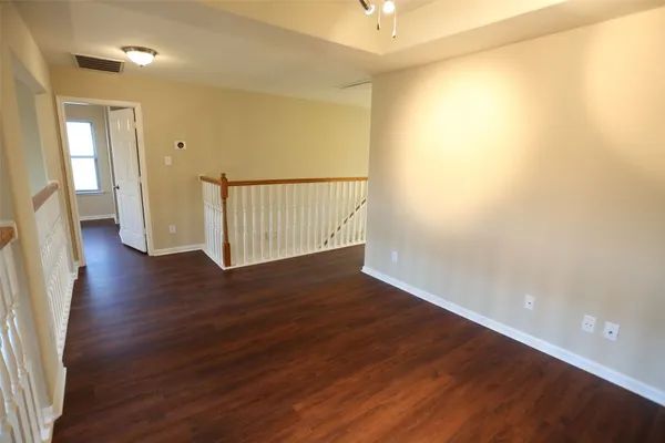 $3,300 | 3327 Summerwood Lane, Pearland, TX 77584