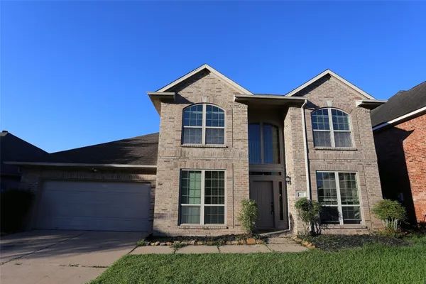 $3,300 | 3327 Summerwood Lane, Pearland, TX 77584