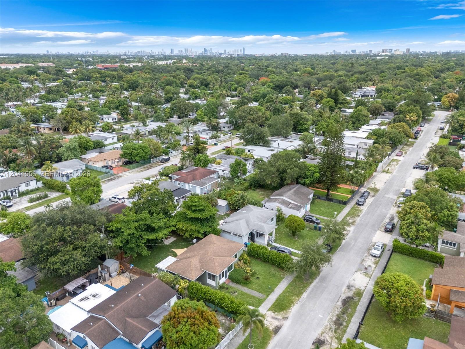421 Northwest 105th Street, Unit 421 Miami, FL 33150 - Photo 28 of 30