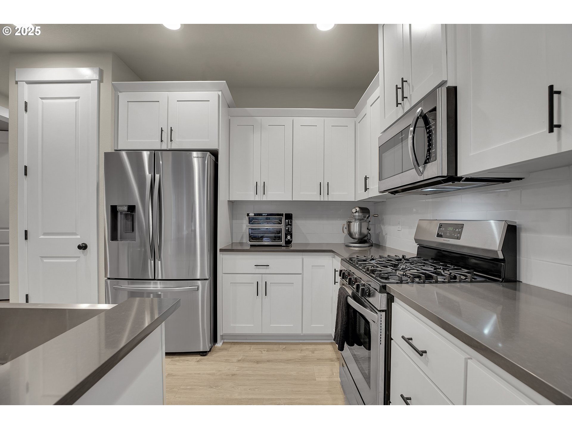 12467 Southeast Water Drop Way Happy Valley, OR 97086 - Photo 15 of 43