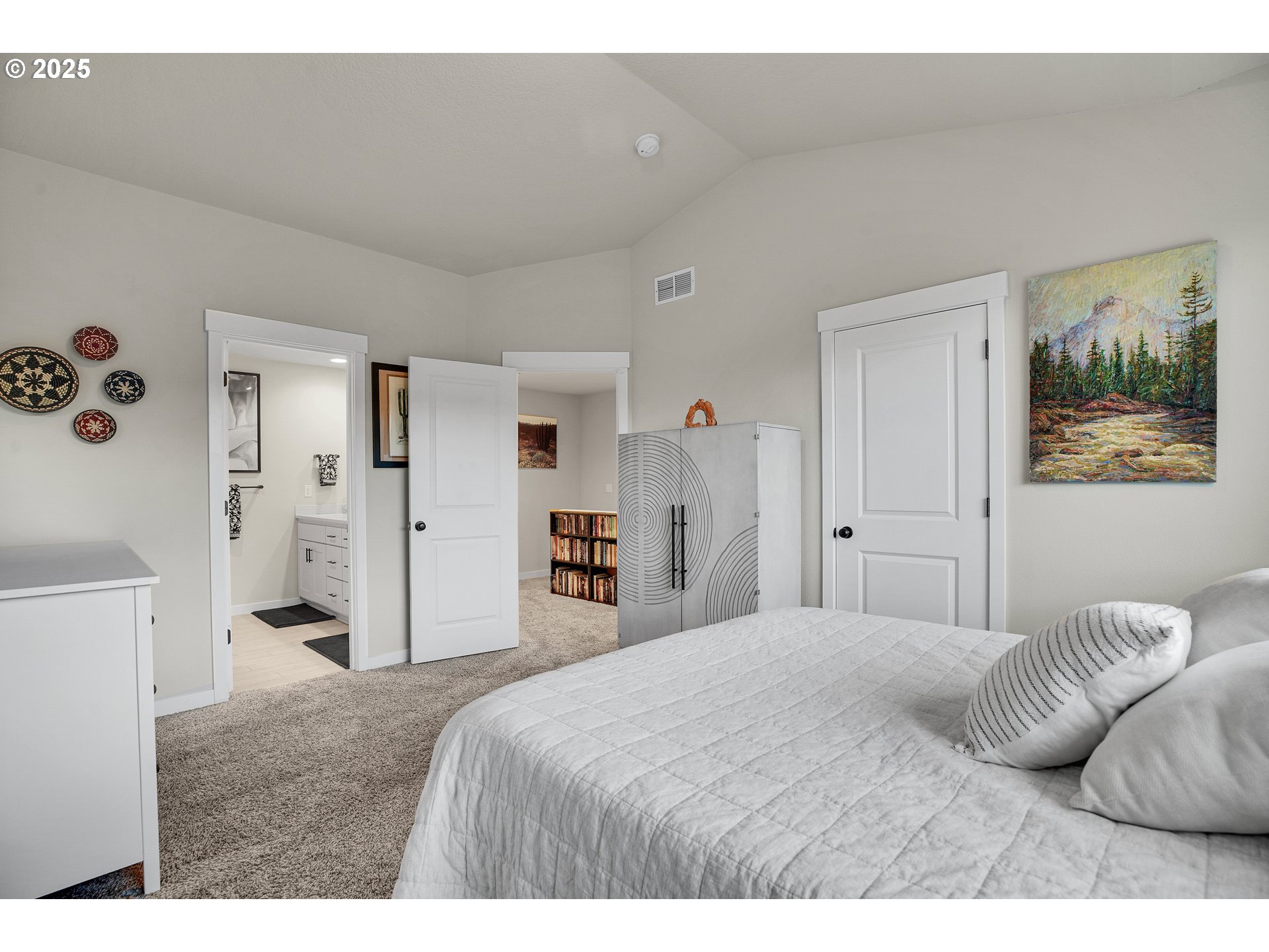 12467 Southeast Water Drop Way Happy Valley, OR 97086 - Photo 20 of 43