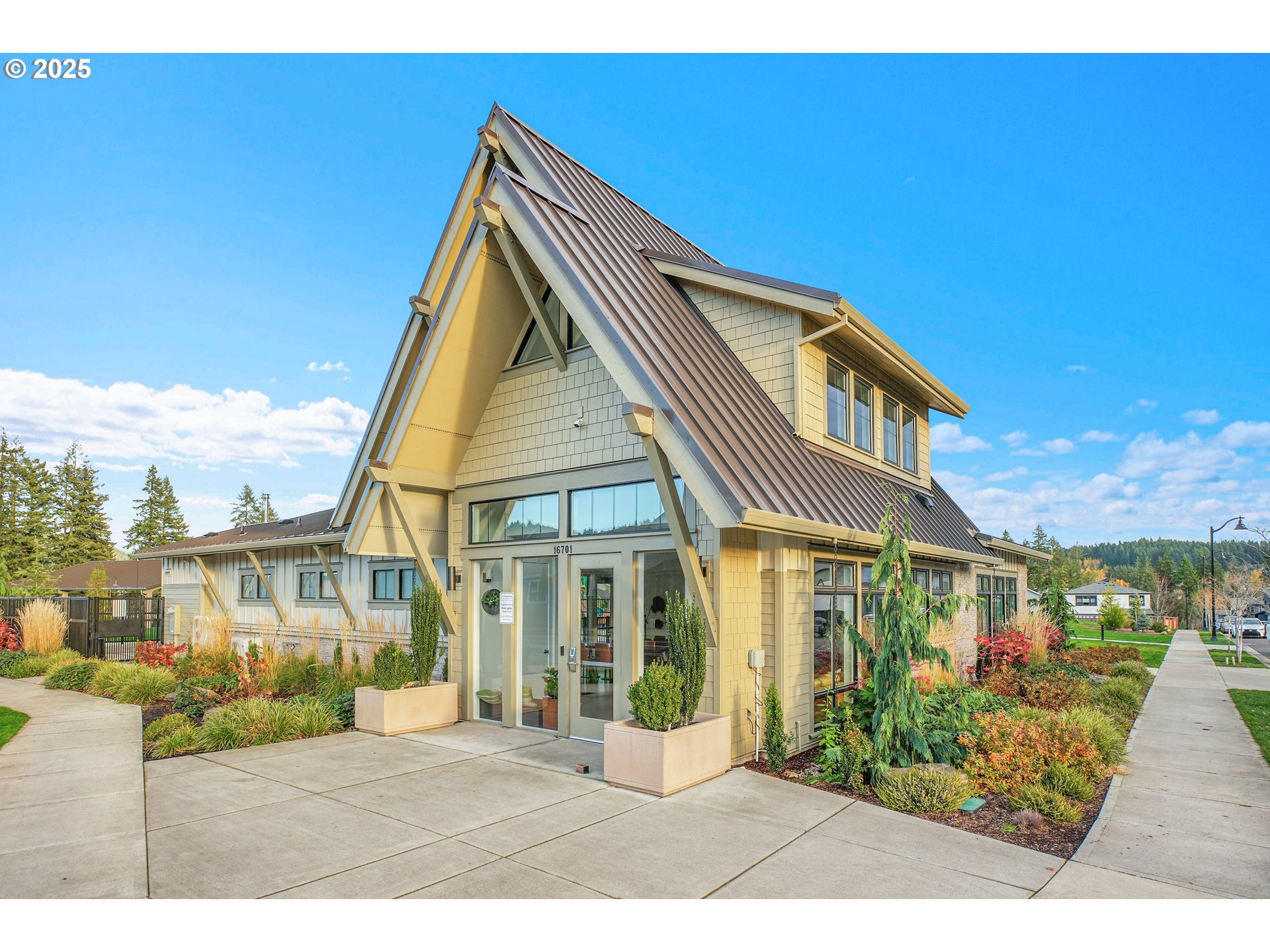 12467 Southeast Water Drop Way Happy Valley, OR 97086 - Photo 38 of 43