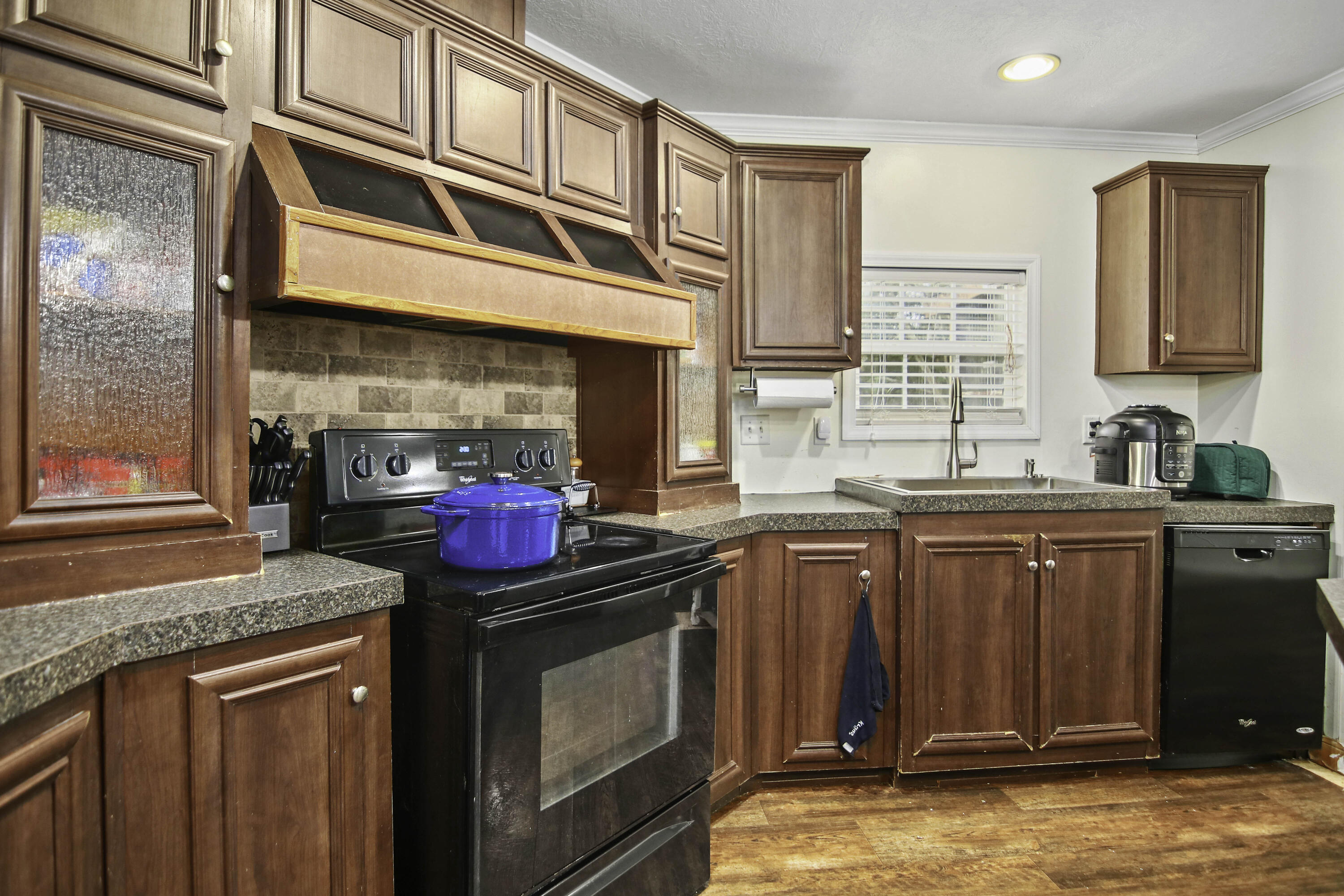 2971 Bobo Road Mount Pleasant, SC 29466 - Photo 15 of 40 2971BoboRd-CasaVerdeMedialLLC31