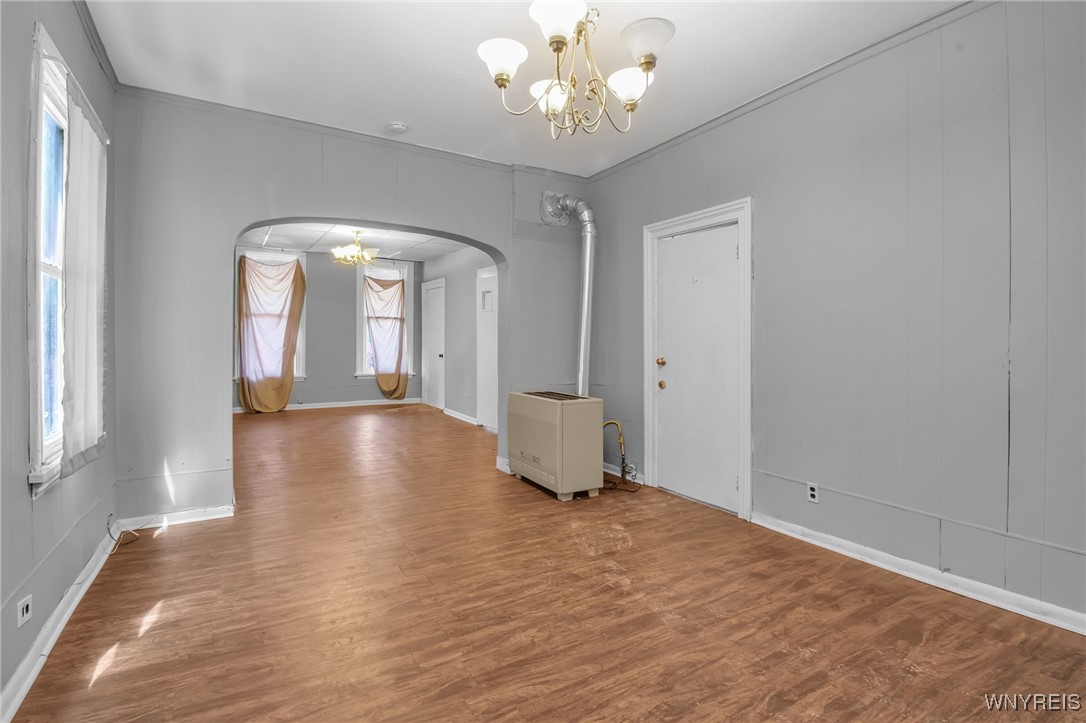 37 Pershing Avenue Buffalo, NY 14211 - Photo 8 of 24