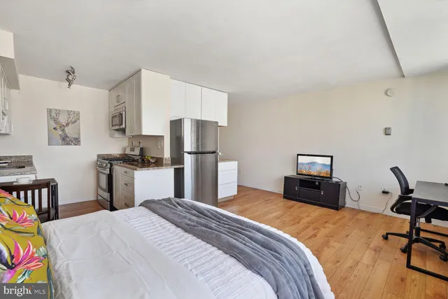 $1,850 | 522 21st Street Northwest, Unit 903, Washington, DC 20037