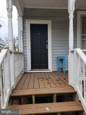 $1,300 | 1107 Prince Edward Street, Unit 5, Fredericksburg, VA 22401