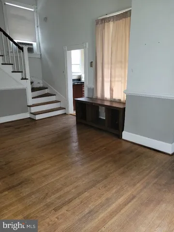 $1,300 | 1107 Prince Edward Street, Unit 5, Fredericksburg, VA 22401