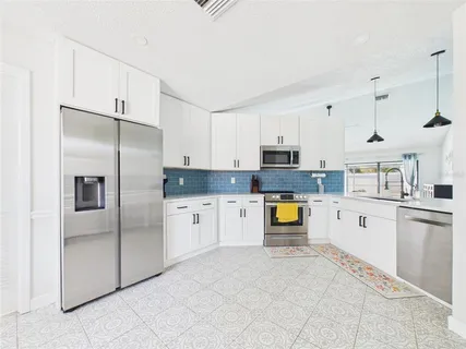 $499,000 | 15018 Redcliff Drive, Tampa, FL 33625