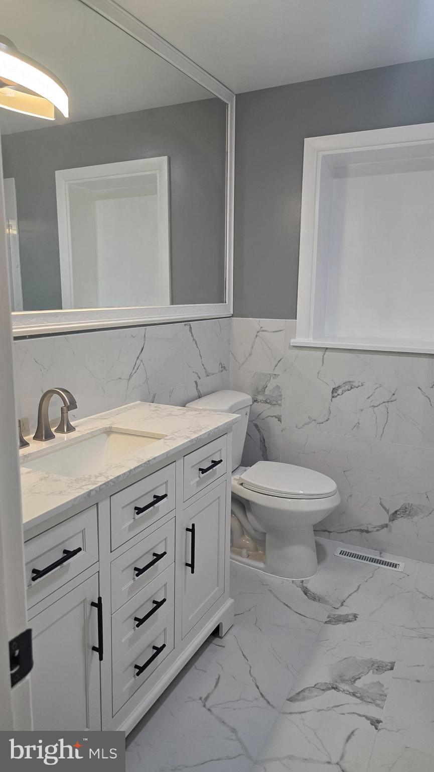 2336 Thornton Road Harrisburg, PA 17109 - Photo 16 of 23