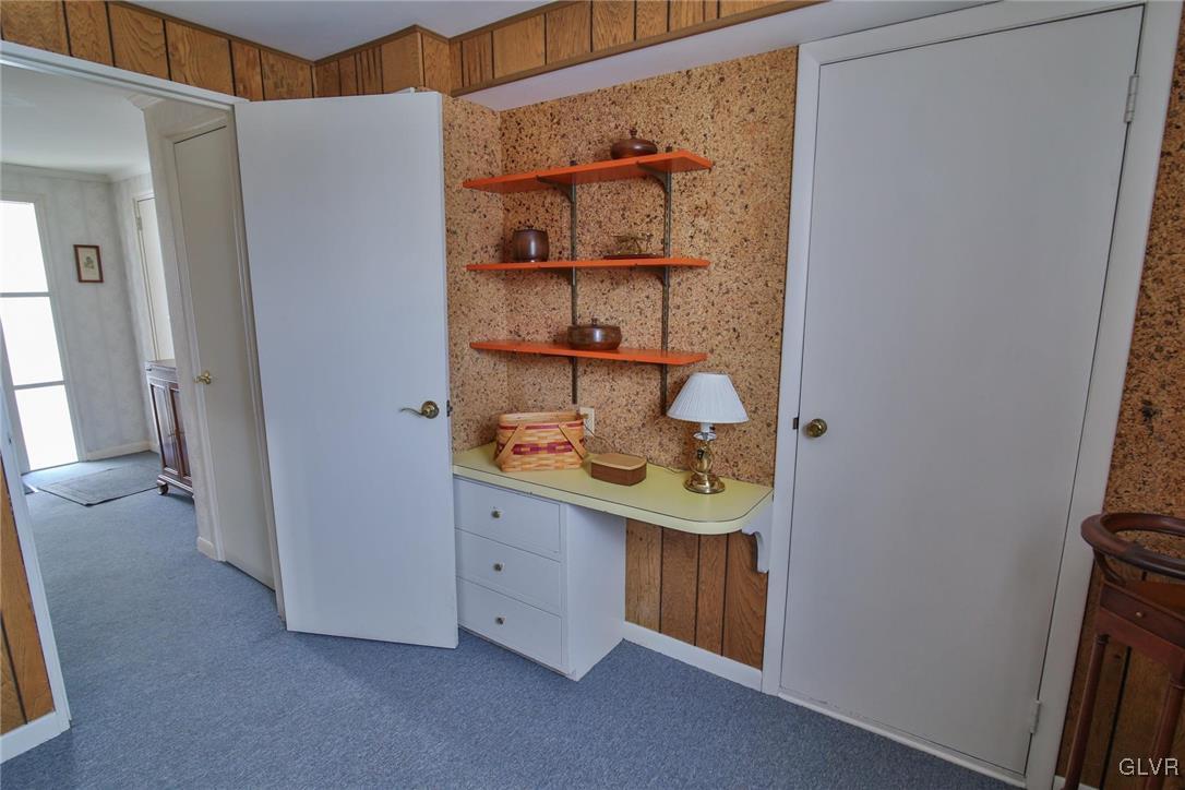 1828 Cloverdale Road Bethlehem, PA 18018 - Photo 8 of 35 Gallery Image 8