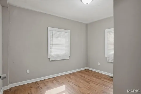 $99,900 | 449 South Dade Avenue, St. Louis, MO 63135