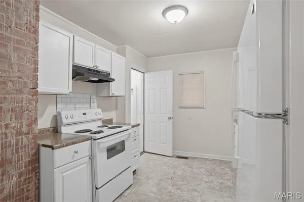 $99,900 | 449 South Dade Avenue, St. Louis, MO 63135