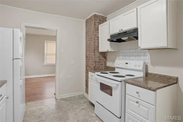 $99,900 | 449 South Dade Avenue, St. Louis, MO 63135