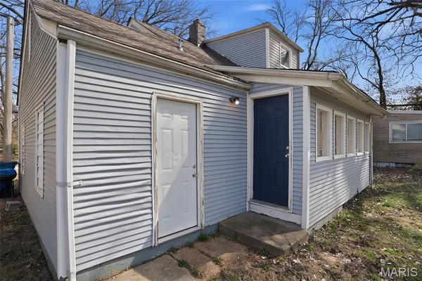 $99,900 | 449 South Dade Avenue, St. Louis, MO 63135