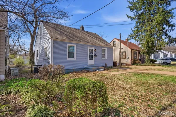 $99,900 | 449 South Dade Avenue, St. Louis, MO 63135