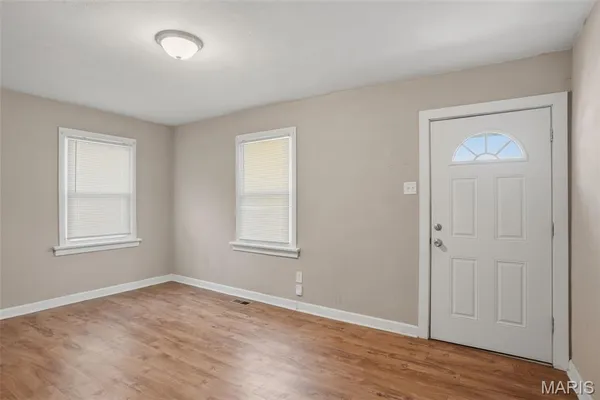 $99,900 | 449 South Dade Avenue, St. Louis, MO 63135