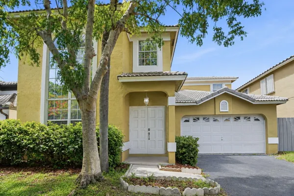 $539,900 | 5477 Northwest 44th Way, Coconut Creek, FL 33073
