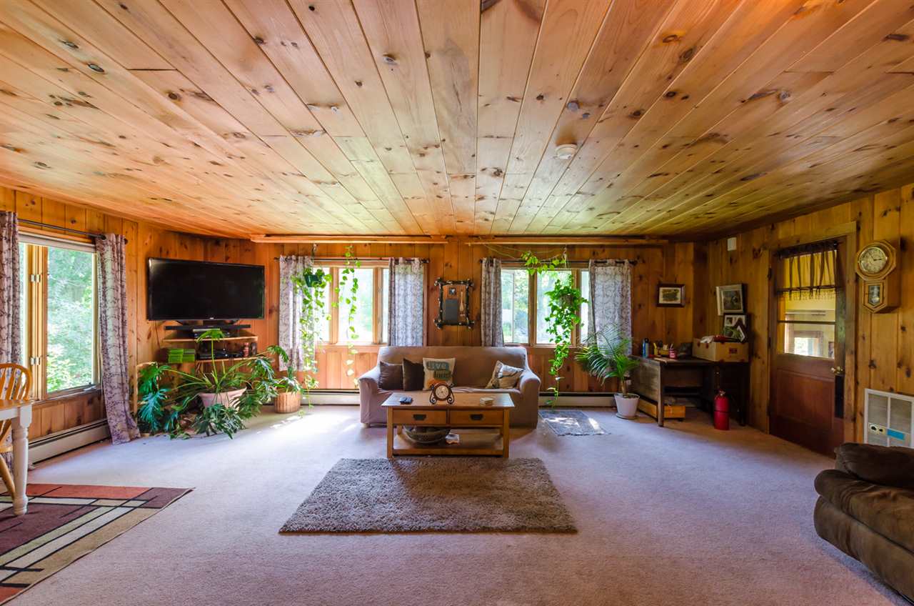 648 Forest Road Lyndeborough, NH 03082 - Photo 7 of 32