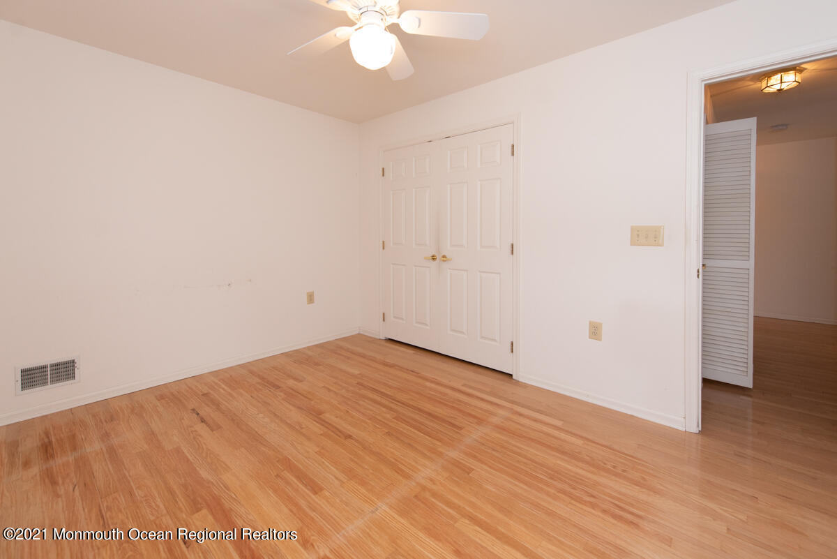5 Dexter Lane Jackson, NJ 08527 - Photo 30 of 55 wooden floor in an empty room
