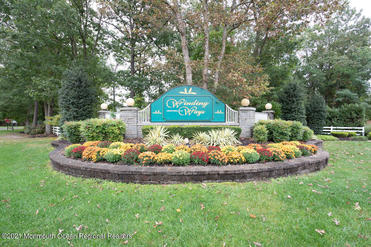 5 Dexter Lane Jackson, NJ 08527 - Photo 49 of 55 a front view of a house with a garden
